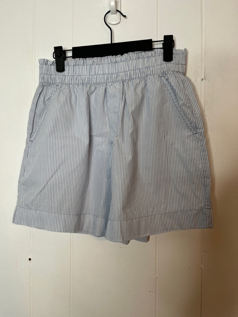 Aerie Light Blue and White Pinstripe Elastic Waist Shorts 100% Cotton Size S